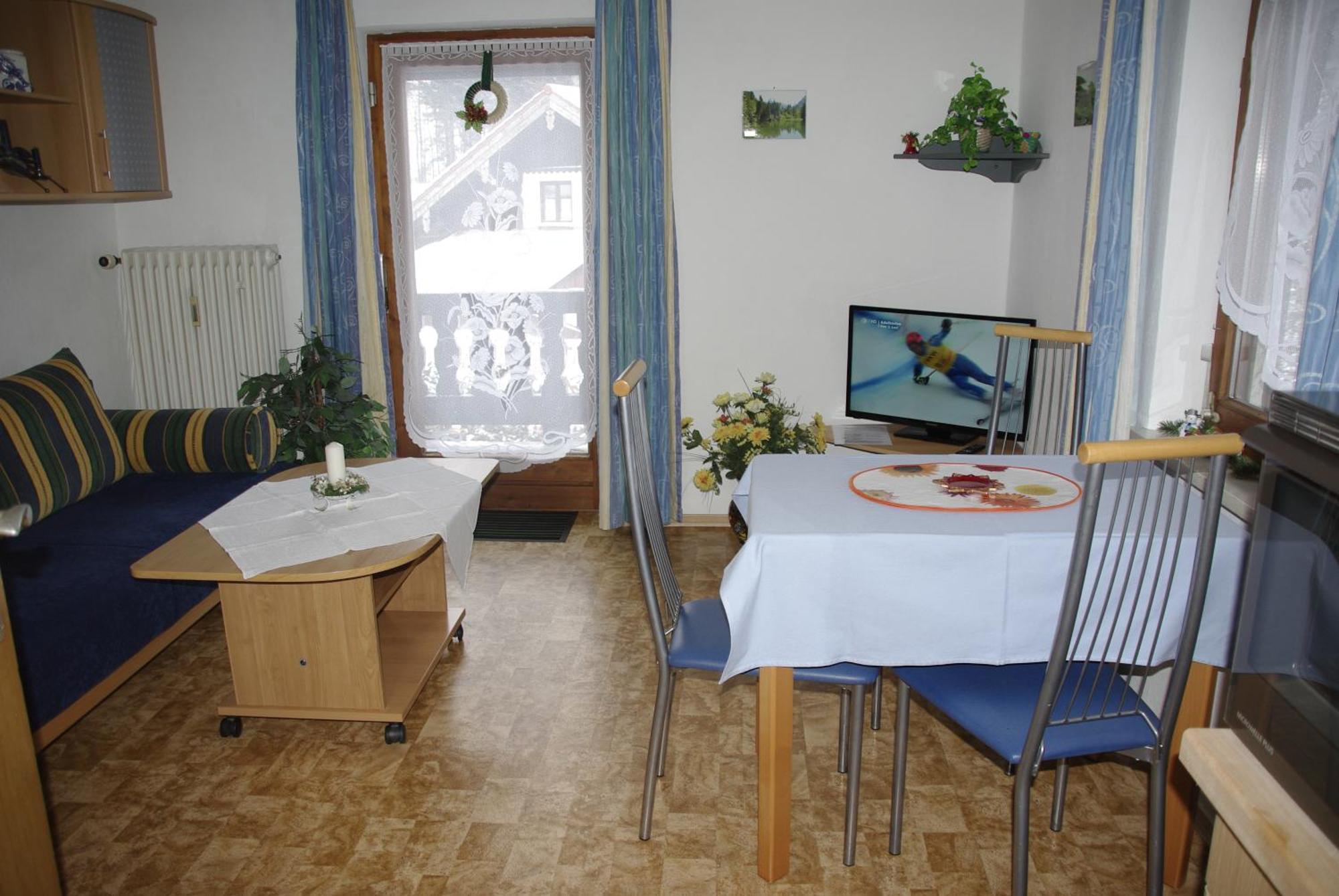 Haus Berggruss Inkl. Chiemgaukarte Apartment Ruhpolding Luaran gambar