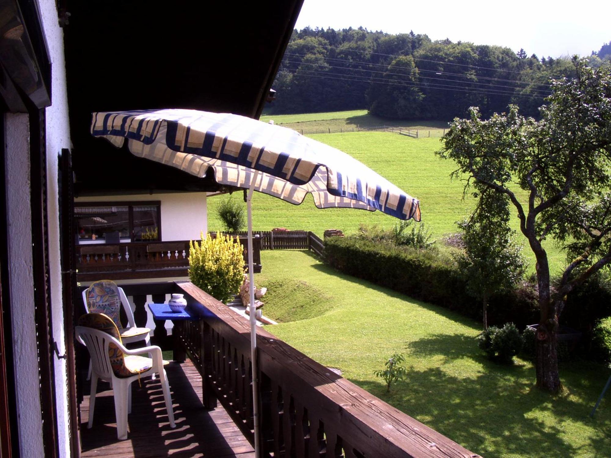 Haus Berggruss Inkl. Chiemgaukarte Apartment Ruhpolding Luaran gambar